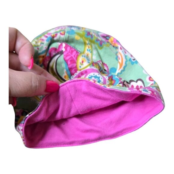 Vera Bradley Green Paisley Tutti Frutti Print Reversible Infant Hat Newborn Cap - Picture 2 of 2